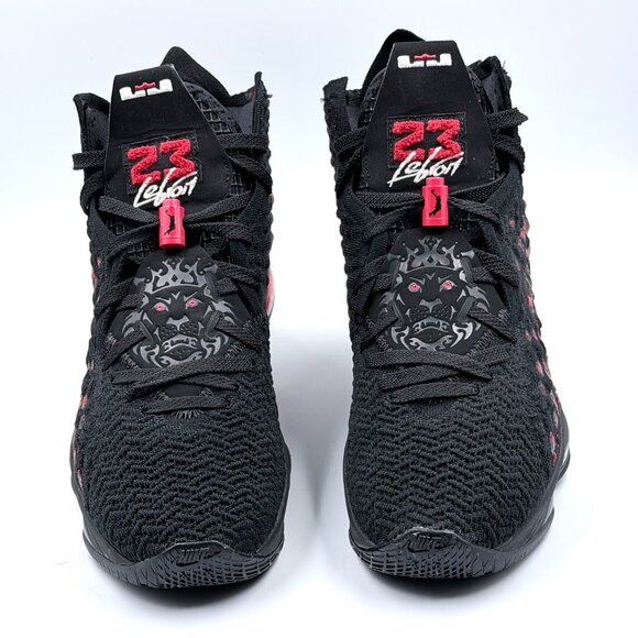 Nike LeBron 17 'Infrared VI' - Picture 3 of 11